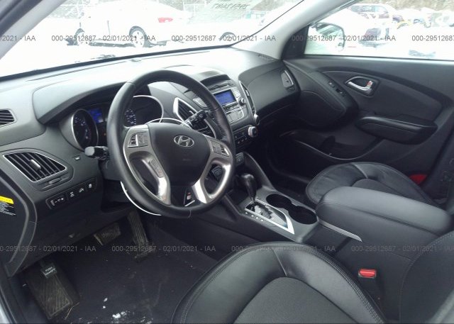 пригнать из сша 2013 HYUNDAI TUCSON KM8JUCAC2DU774151