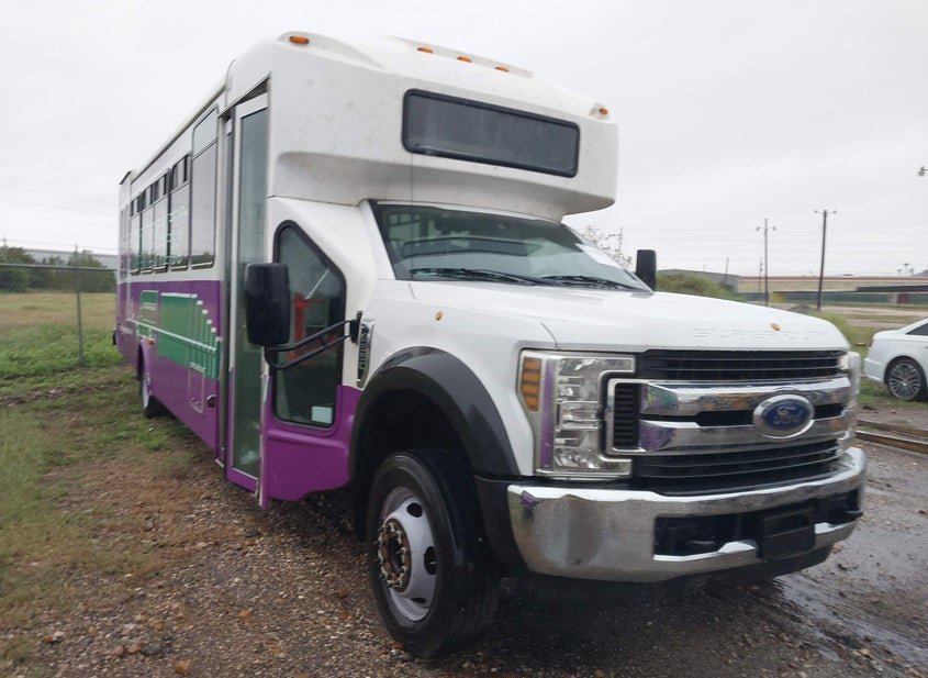 2019 Ford F-550 Chassis photo