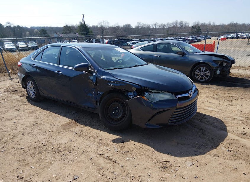 2015 Toyota Camry 2.5L photo
