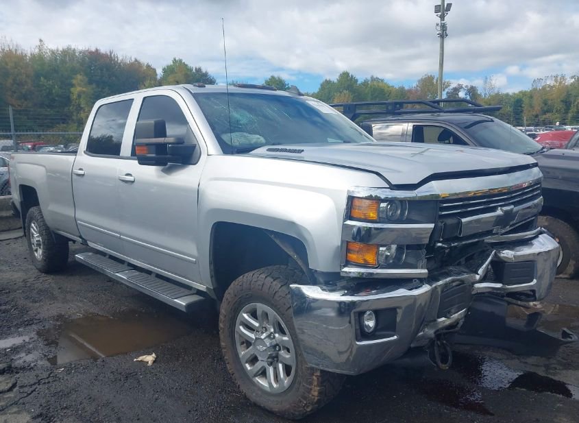 2016 CHEVROLET SILVERADO 2500HD LT photo