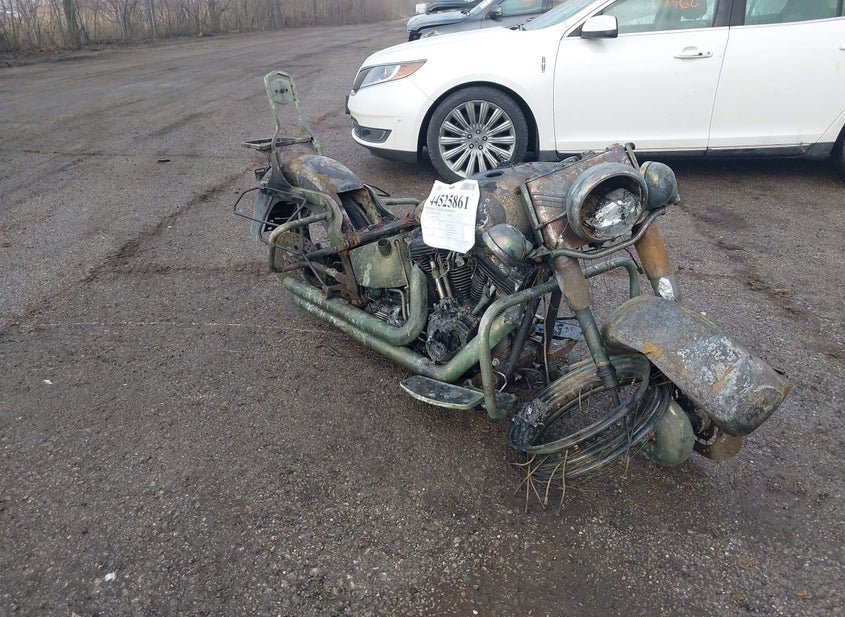 2004 Harley-Davidson Flstci 2 photo