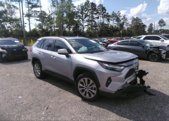2022 TOYOTA RAV4 (VIN: 2T3C1RFV8NC191981)