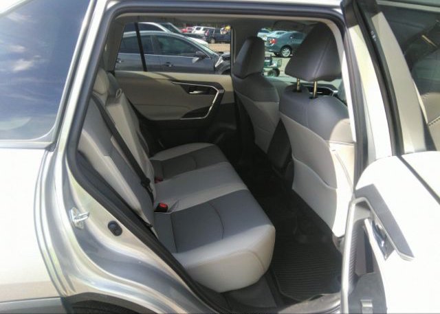 2022 TOYOTA RAV4(VIN: 2T3C1RFV8NC191981