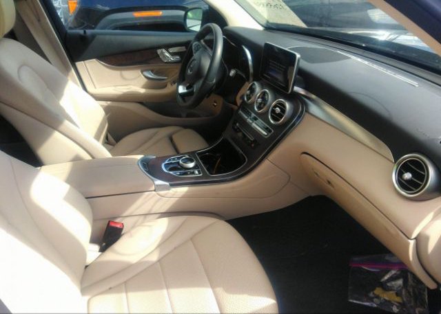 2018 MERCEDES-BENZ GLC VIN: WDC0G4KB5JV028814
