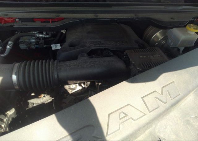 2021 RAM 1500(VIN: 1C6SRFFT1MN674077
