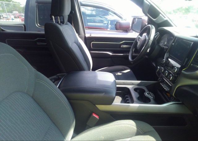 2021 RAM 1500(VIN: 1C6SRFFT1MN674077