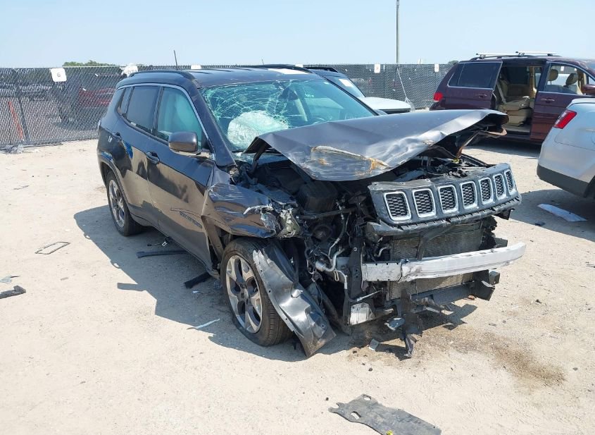2020 JEEP COMPASS LIMITED FWD photo