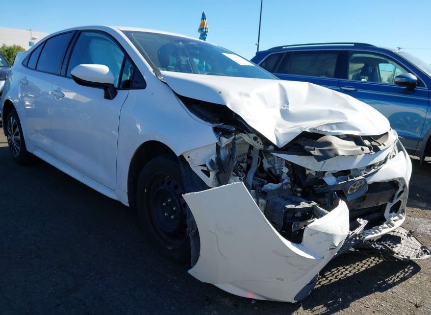 2021 TOYOTA COROLLA LE photo