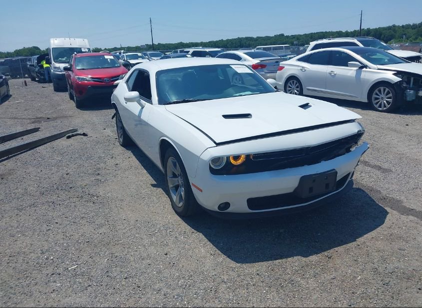 2021 DODGE CHALLENGER SXT photo