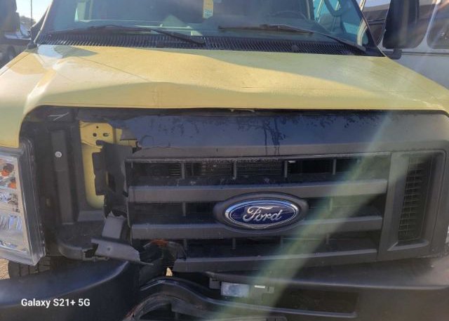 2021 FORD ECONOLINE E450 SUPER DUTY CUTAWAY VAN (VIN: 1FDXE4FN8MDC34424)