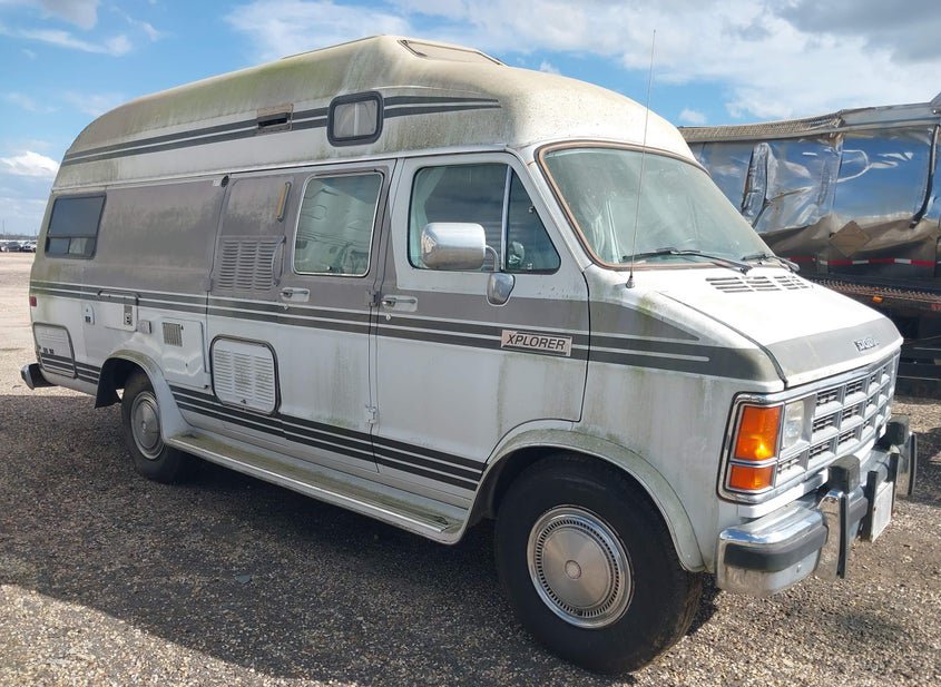 1989 DODGE RAM VAN B350 photo