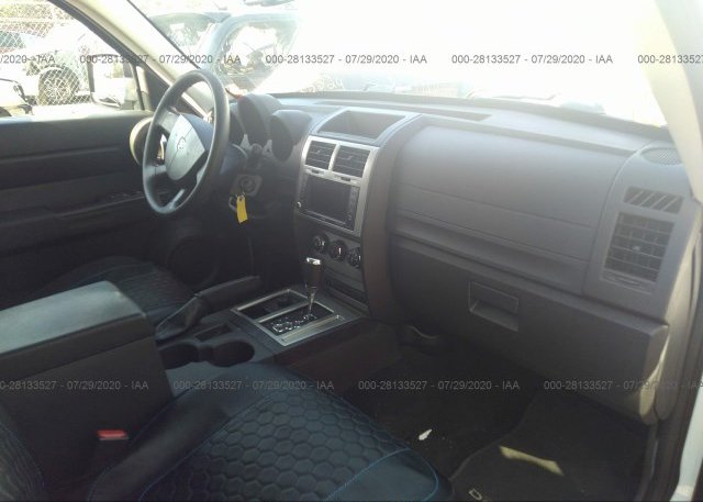 пригнать из сша 2011 DODGE NITRO 1D4PU4GXXBW586917