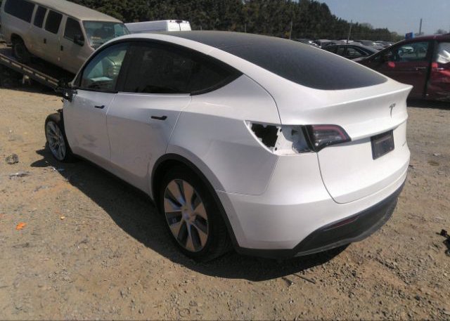 2022 TESLA MODEL Y(VIN: 7SAYGAEE7NF316631