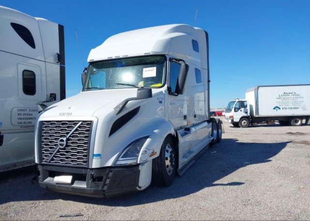 2024 VOLVO VNL (VIN: 4V4NC9EH5RN630164)