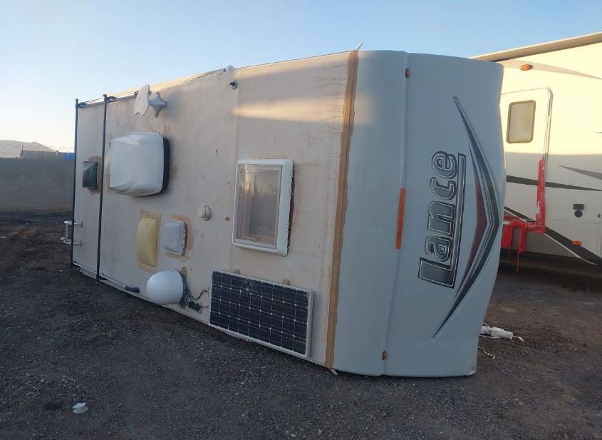 2019 LANCE CAMPER SHELL photo