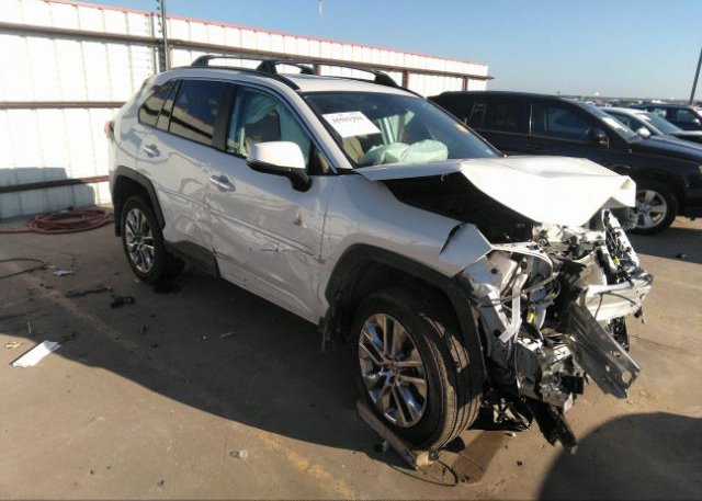 2022 TOYOTA RAV4 (VIN: 2T3Y1RFV9NW185918)