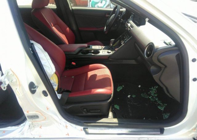 2022 LEXUS IS(VIN: JTHDA1D27N5118670