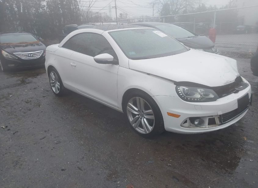 2012 VOLKSWAGEN EOS EXECUTIVE photo