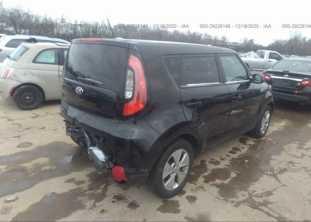цена в сша 2016 KIA SOUL KNDJN2A24G7841516