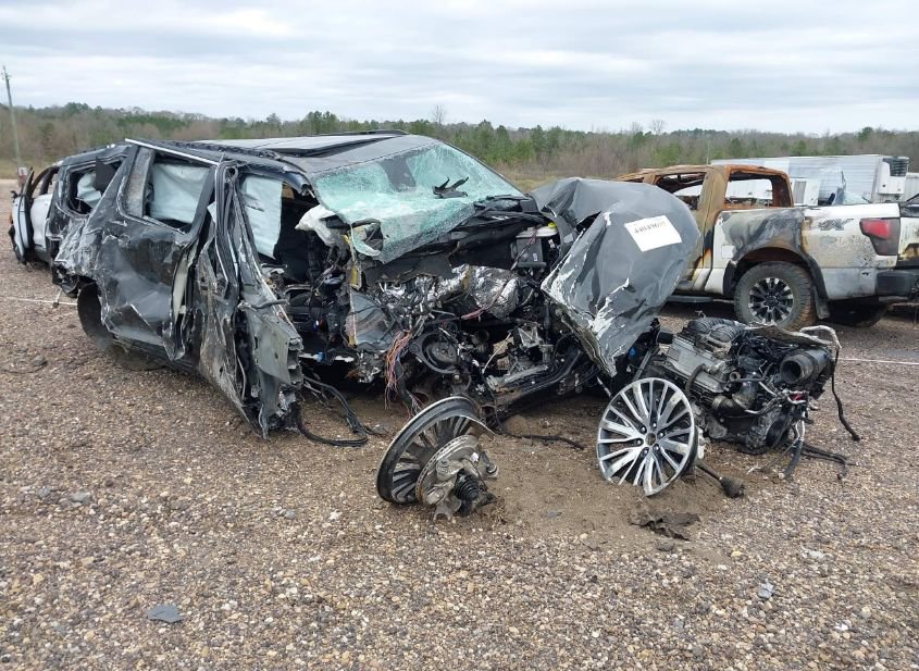 2023 Jeep Grand Wagoneer 3.0L photo