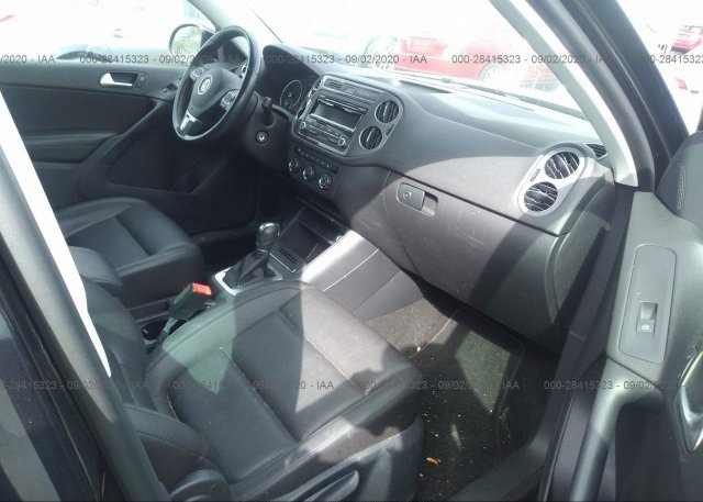 пригнать из сша 2014 VOLKSWAGEN TIGUAN WVGBV3AX8EW539568