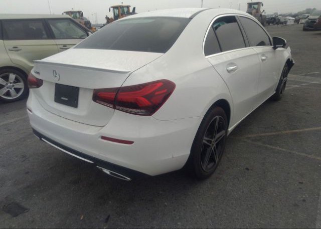 2022 MERCEDES-BENZ A-CLASS(VIN: W1K3G4EB7NJ371772