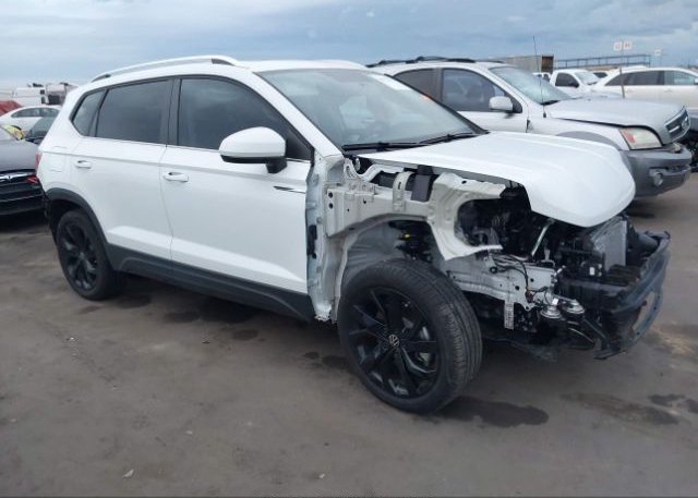 2022 VOLKSWAGEN TAOS (VIN: 3VVTX7B29NM058842)