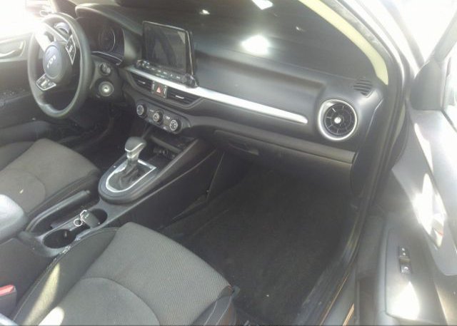 2022 KIA FORTE(VIN: 3KPF24AD9NE424689