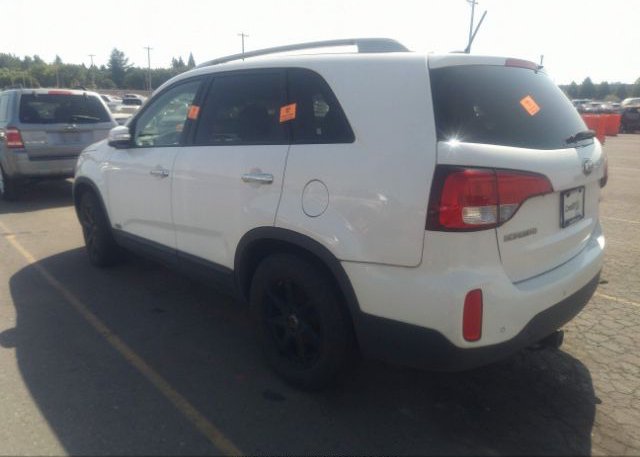 5XYKTCA66FG561360 2015 KIA SORENTO-2