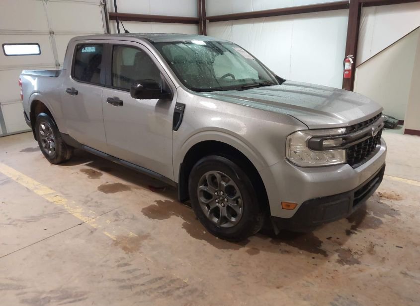 2024 FORD MAVERICK XLT photo