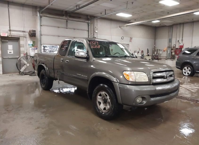 2005 TOYOTA TUNDRA SR5 V8 photo