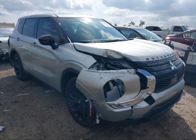 2022 MITSUBISHI OUTLANDER (VIN: JA4J3UA89NZ092813)
