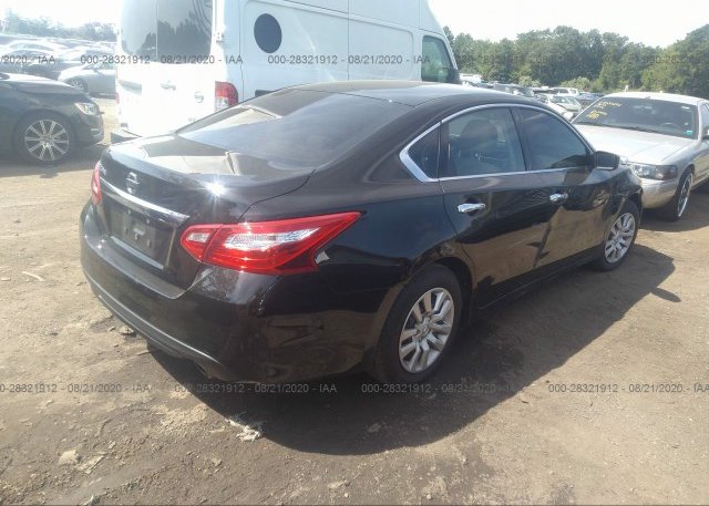 цена в сша 2017 NISSAN ALTIMA 1N4AL3AP2HC141631