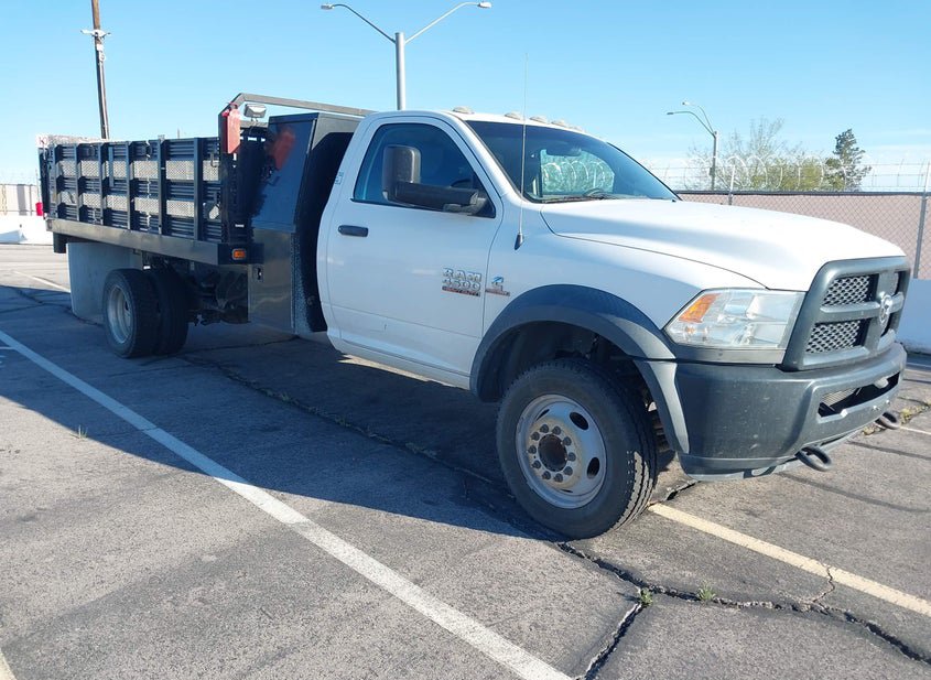 2014 RAM 4500 TRADESMAN/SLT photo