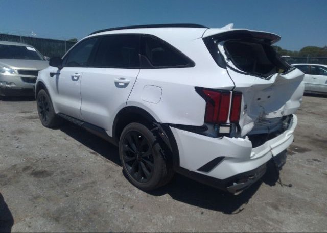 2022 KIA SORENTO(VIN: 5XYRKDLF5NG104834