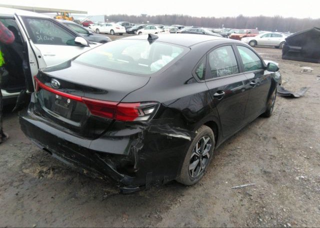 2021 KIA FORTE(VIN: 3KPF24AD1ME271255