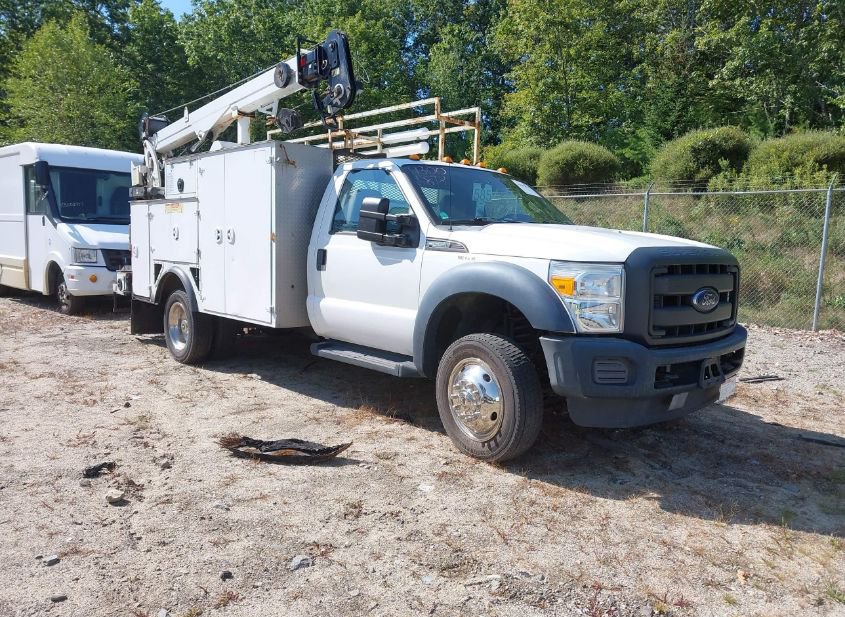 2015 FORD F-550 CHASSIS XL photo
