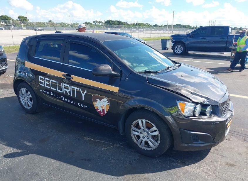 2016 CHEVROLET SONIC LT AUTO photo