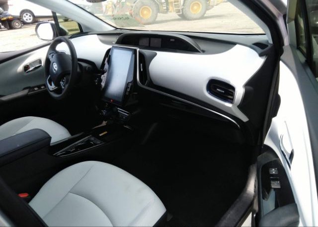 2021 TOYOTA PRIUS(VIN: JTDKAMFU7M3133155