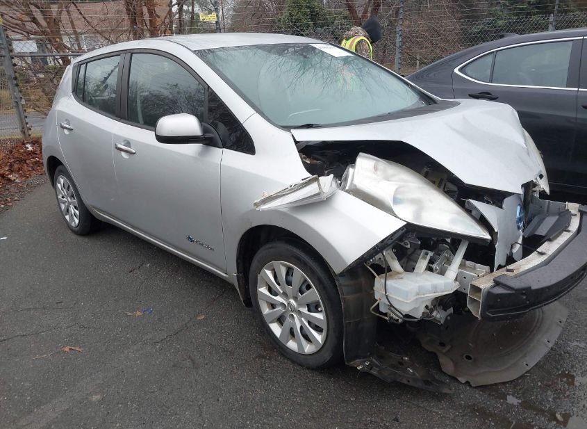 2013 NISSAN LEAF S photo