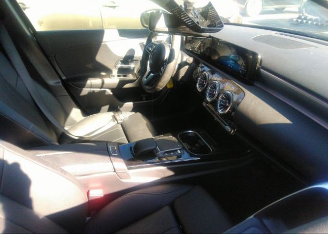 2022 MERCEDES-BENZ A-CLASS(VIN: W1K3G4EB9NJ333735