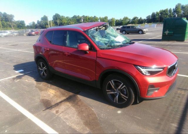 2023 VOLVO XC40 (VIN: YV4L12UK9P2963637)