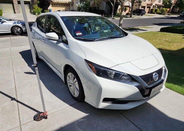 2021 NISSAN LEAF (VIN: 1N4AZ1BV3MC556578)