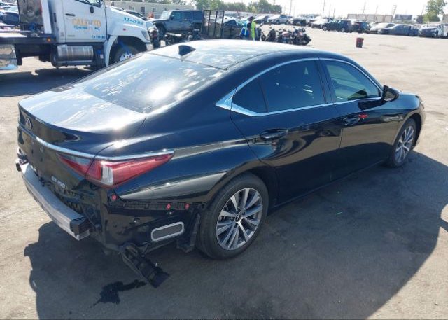 2021 LEXUS ES(VIN: 58ACZ1B18MU095814
