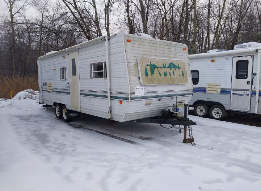 2000 SKYLINE LAYTON TRAVEL photo