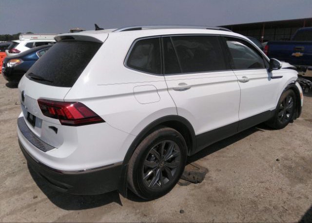 2022 VOLKSWAGEN TIGUAN(VIN: 3VV3B7AX0NM057882