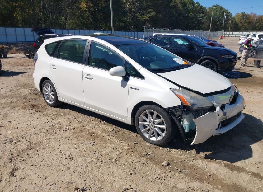 2012 TOYOTA PRIUS V FIVE photo