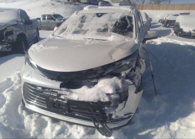 2021 TOYOTA SIENNA(VIN: 5TDESKFC3MS013826