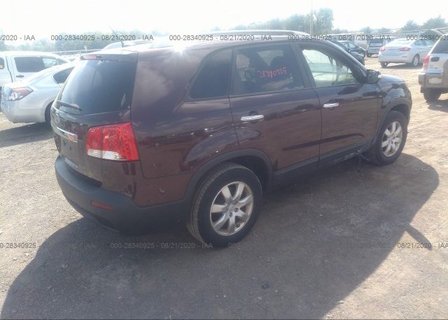 цена в сша 2011 KIA SORENTO 5XYKT4A19BG059821