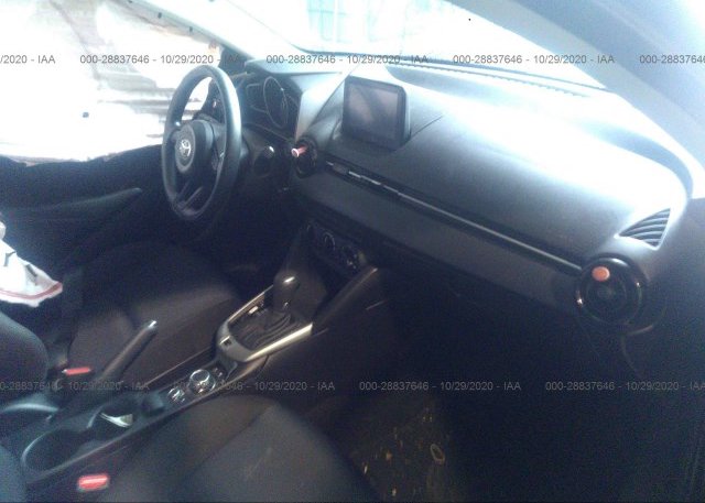 пригнать из сша 2019 TOYOTA YARIS SEDAN 3MYDLBYV6KY513798